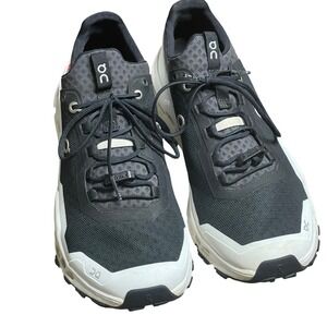 On Cloudaway Kanzo Women's Trail Running Shoes Black White  10.5         Comfort